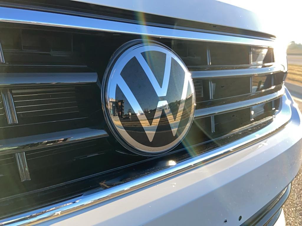 used 2022 Volkswagen Tiguan car, priced at $25,162