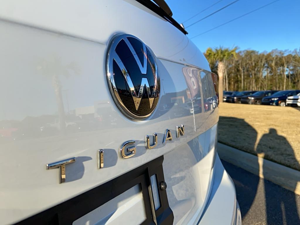 used 2022 Volkswagen Tiguan car, priced at $25,162