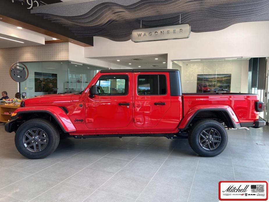 new 2024 Jeep Gladiator car, priced at $42,376