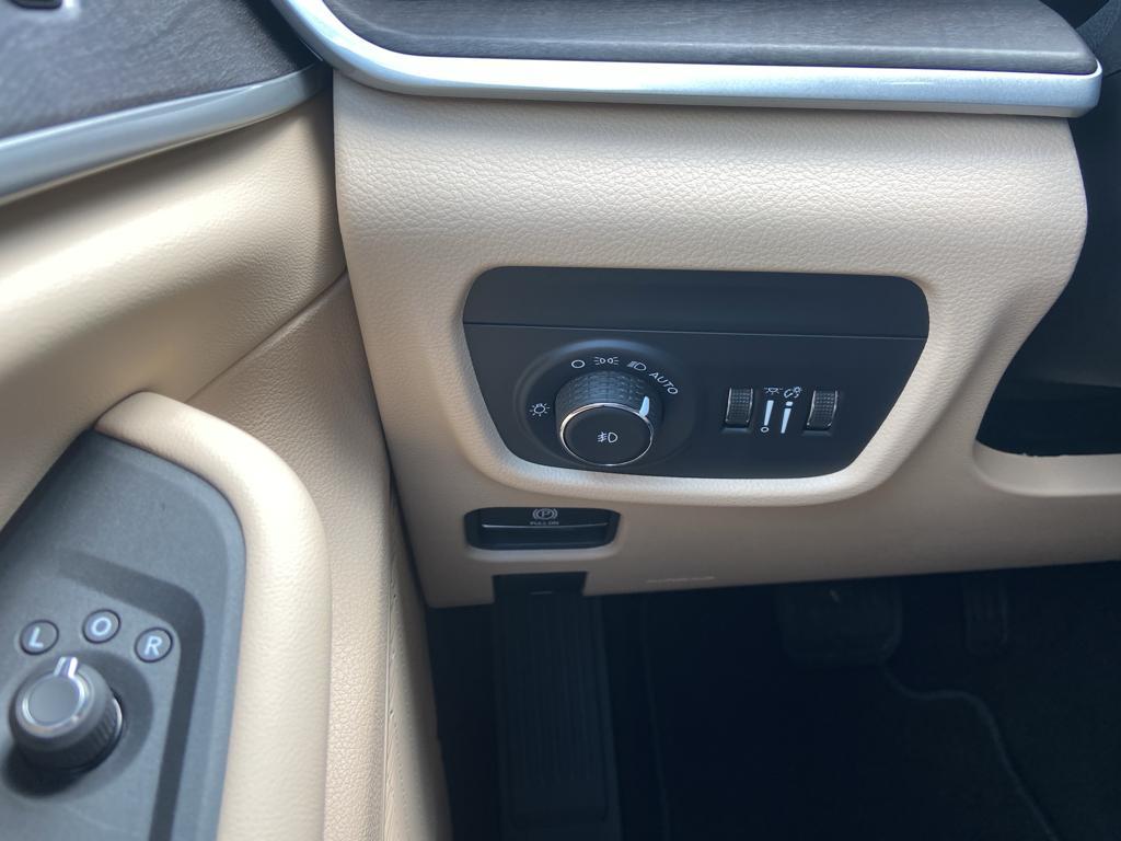 new 2025 Jeep Grand Cherokee L car, priced at $50,269