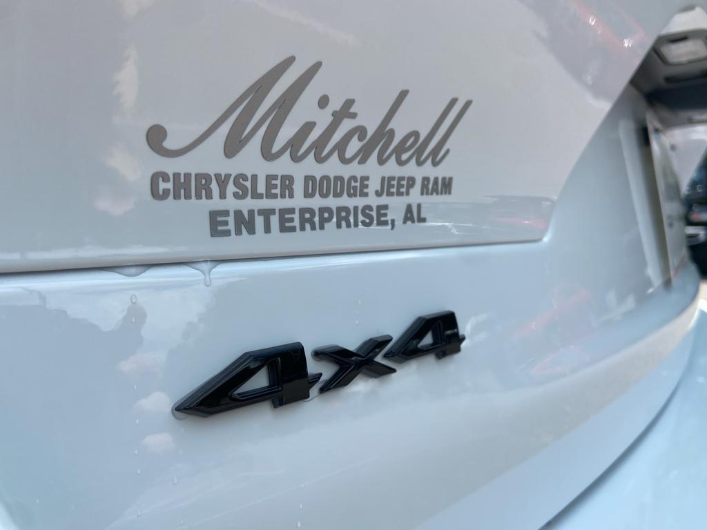 new 2025 Jeep Grand Cherokee L car, priced at $50,269