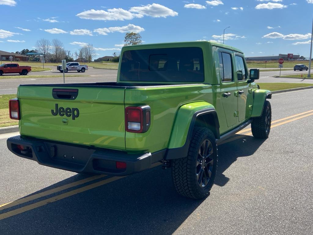 new 2025 Jeep Gladiator car, priced at $42,440