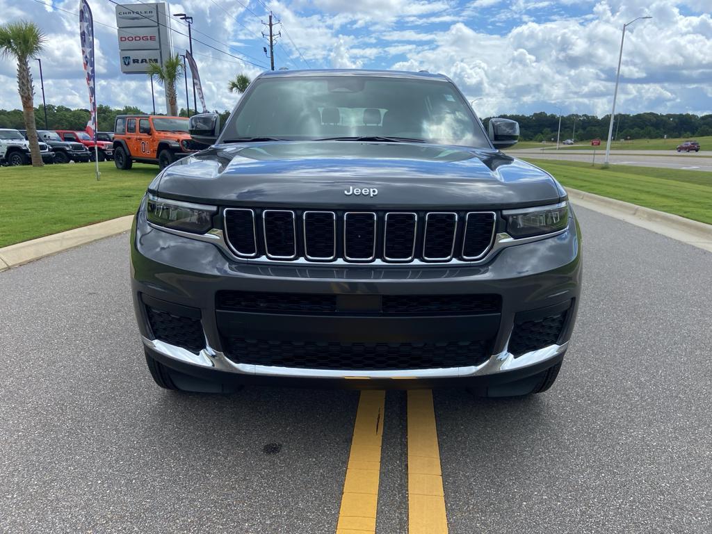 new 2025 Jeep Grand Cherokee L car, priced at $40,347
