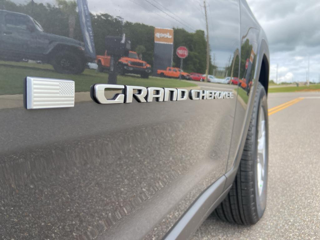 new 2025 Jeep Grand Cherokee L car, priced at $40,347