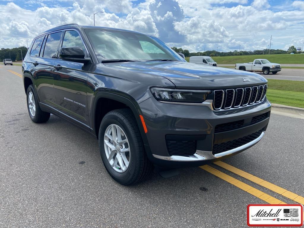 new 2025 Jeep Grand Cherokee L car, priced at $40,347