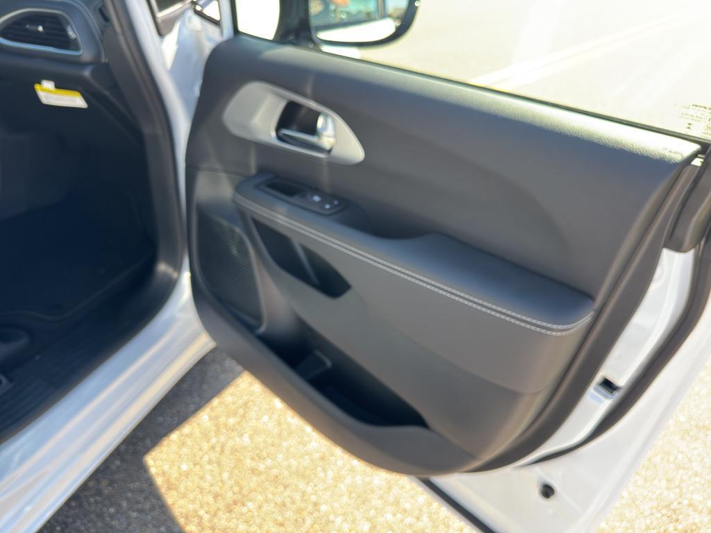 new 2026 Chrysler Pacifica car, priced at $50,514