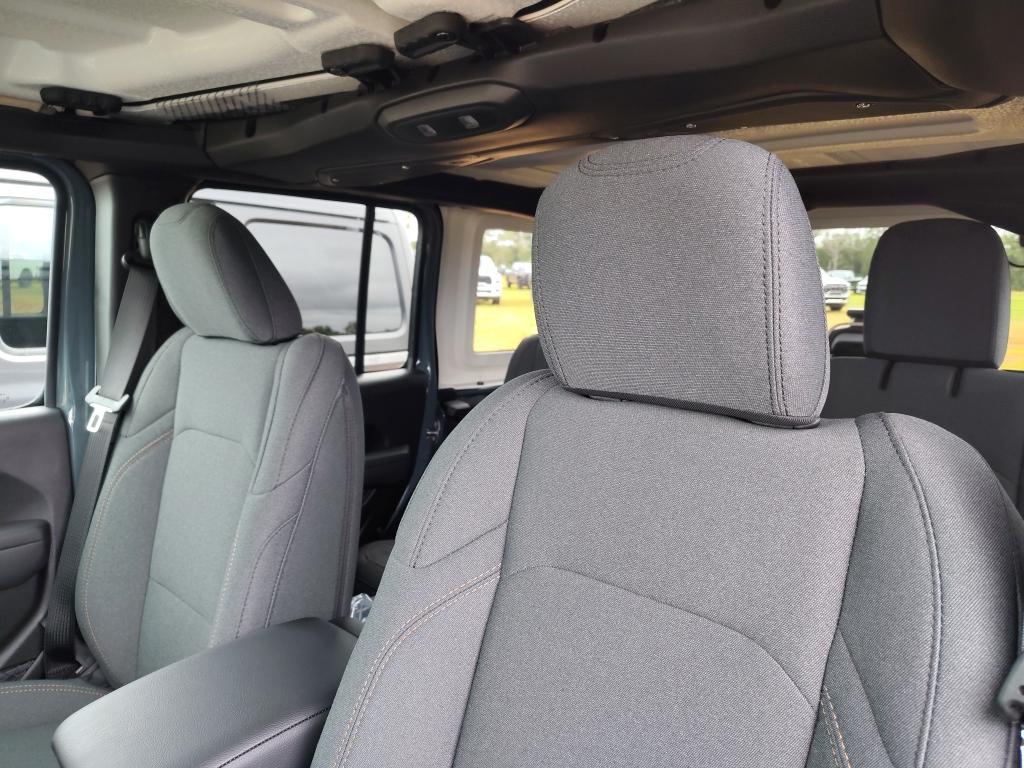 new 2026 Jeep Wrangler car, priced at $44,967