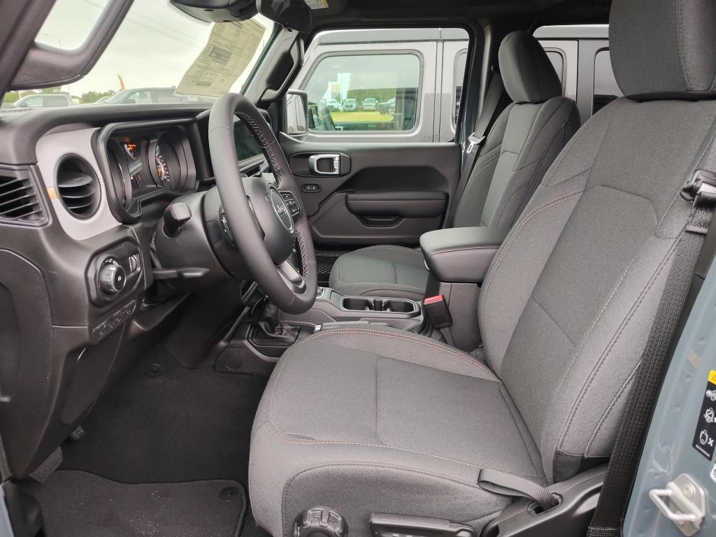 new 2026 Jeep Wrangler car, priced at $44,967