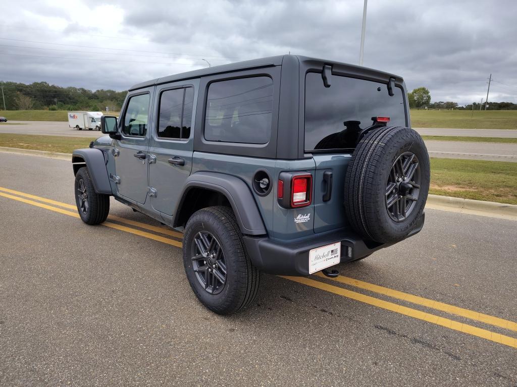 new 2026 Jeep Wrangler car, priced at $44,967