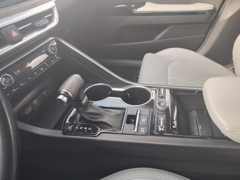 used 2022 Kia K5 car, priced at $22,920