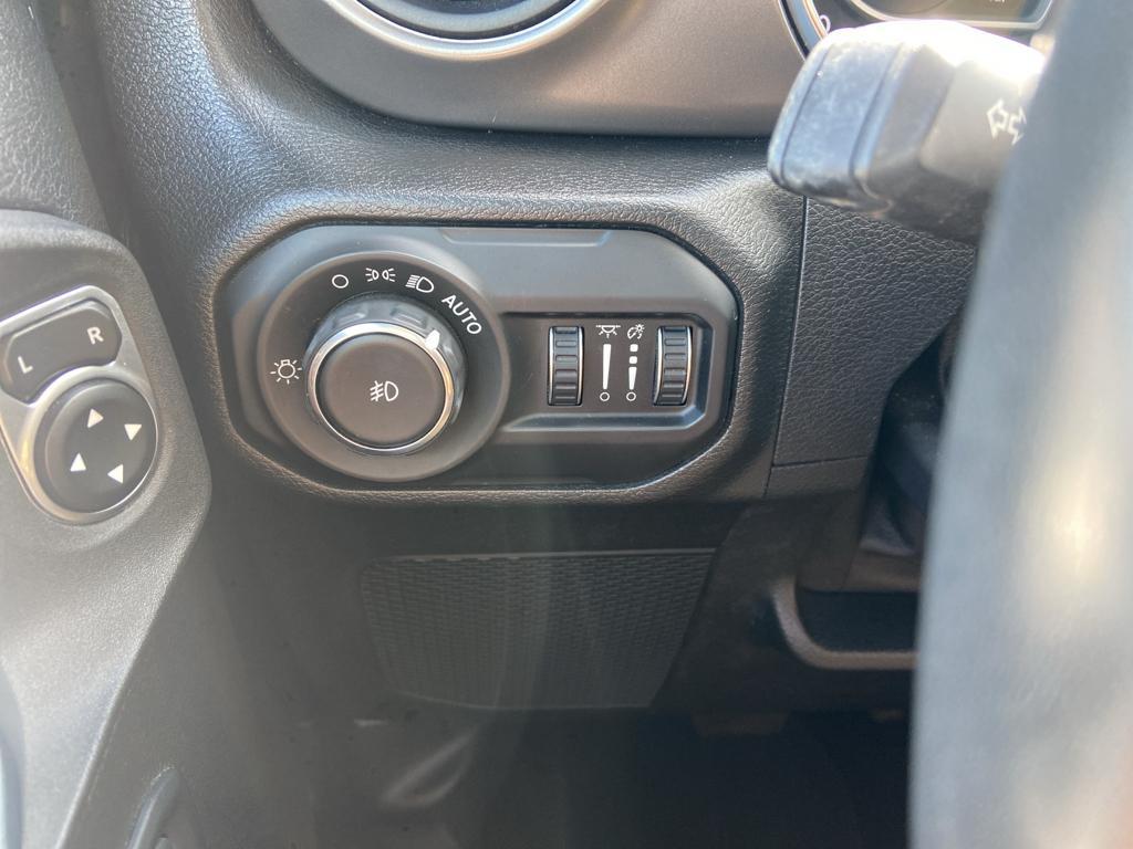 used 2021 Jeep Wrangler Unlimited car, priced at $32,982