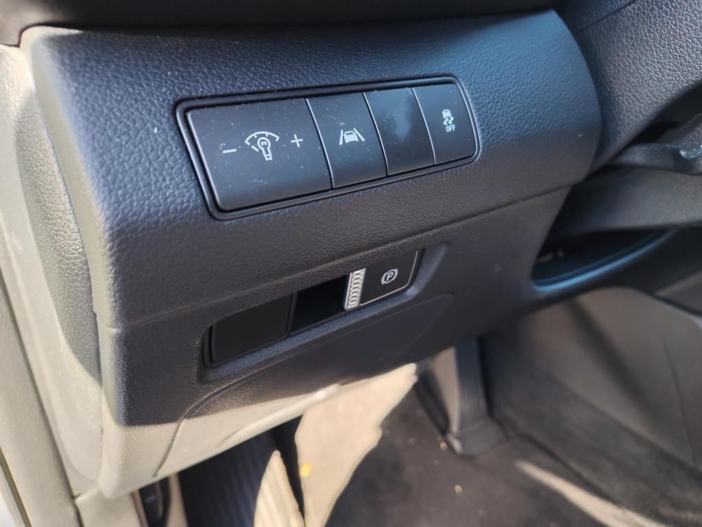 used 2022 Hyundai Santa Fe car, priced at $23,576