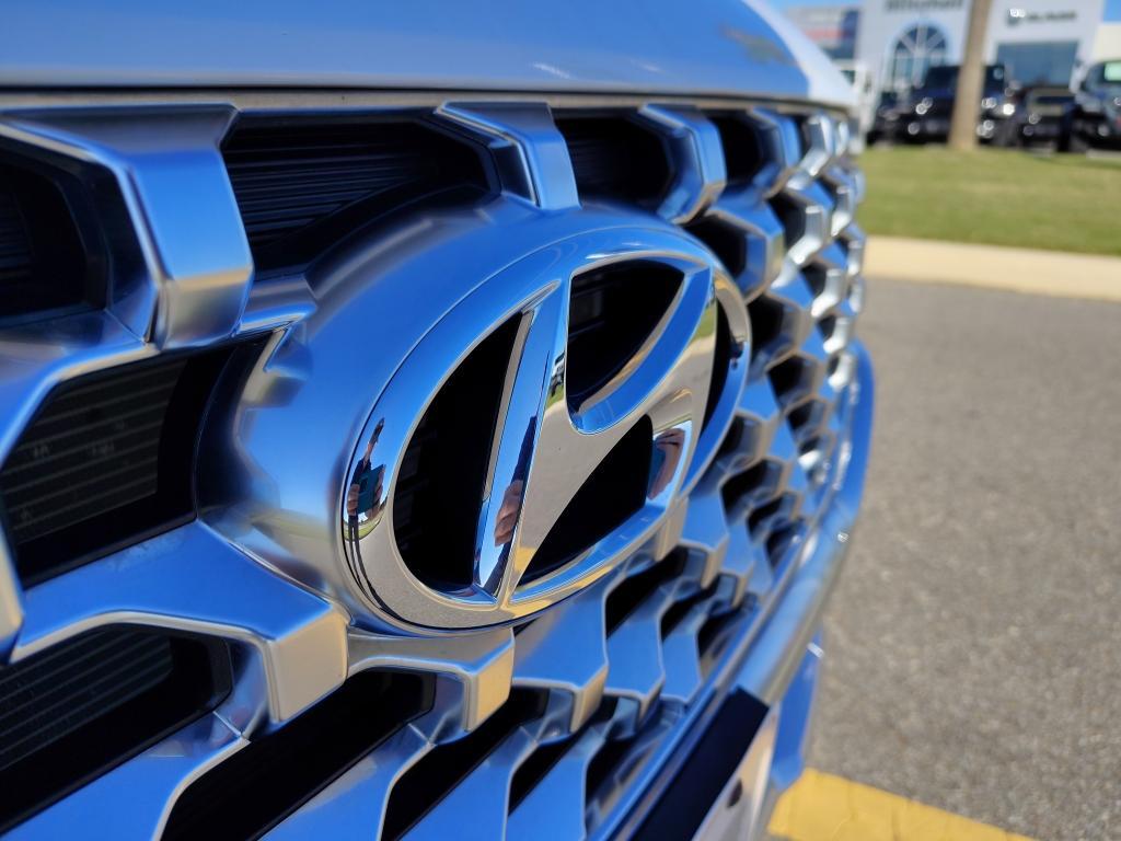 used 2022 Hyundai Santa Fe car, priced at $23,576