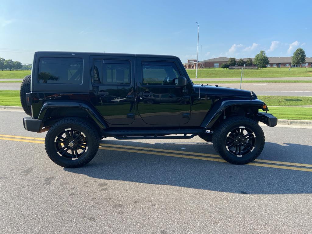 used 2016 Jeep Wrangler Unlimited car, priced at $20,686