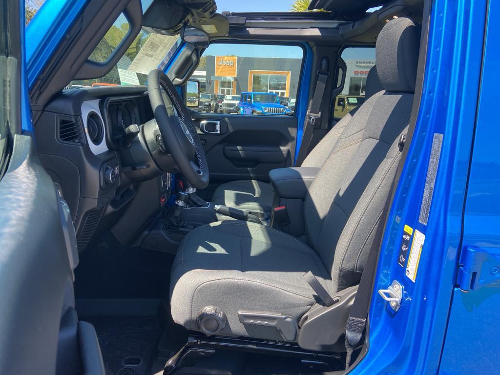 new 2025 Jeep Wrangler car, priced at $49,125