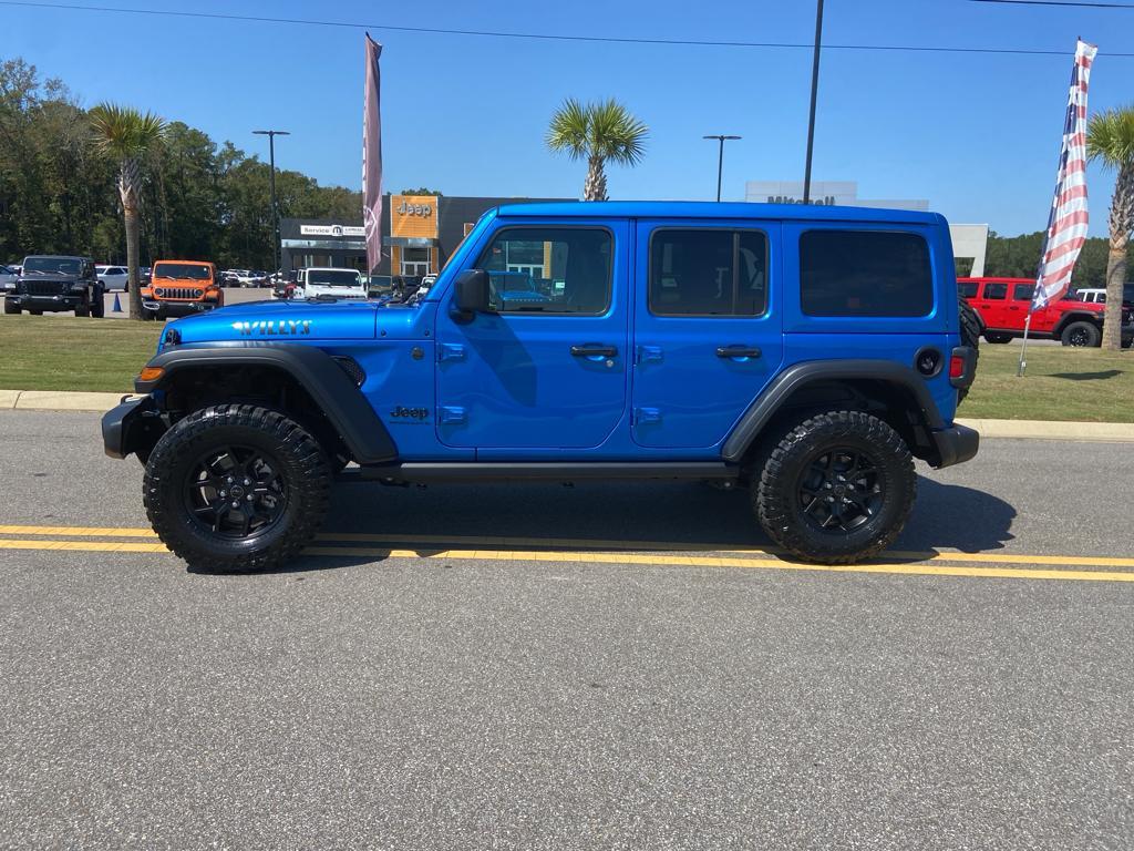 new 2025 Jeep Wrangler car, priced at $49,125
