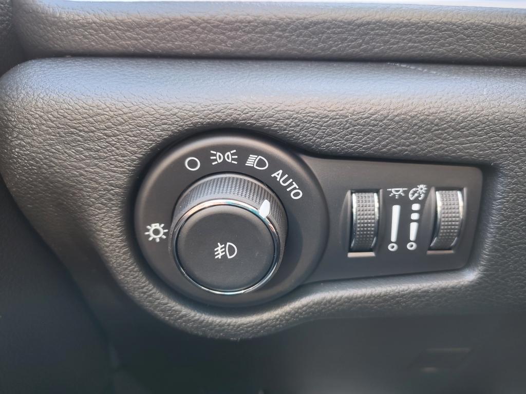 new 2026 Chrysler Pacifica car, priced at $45,547