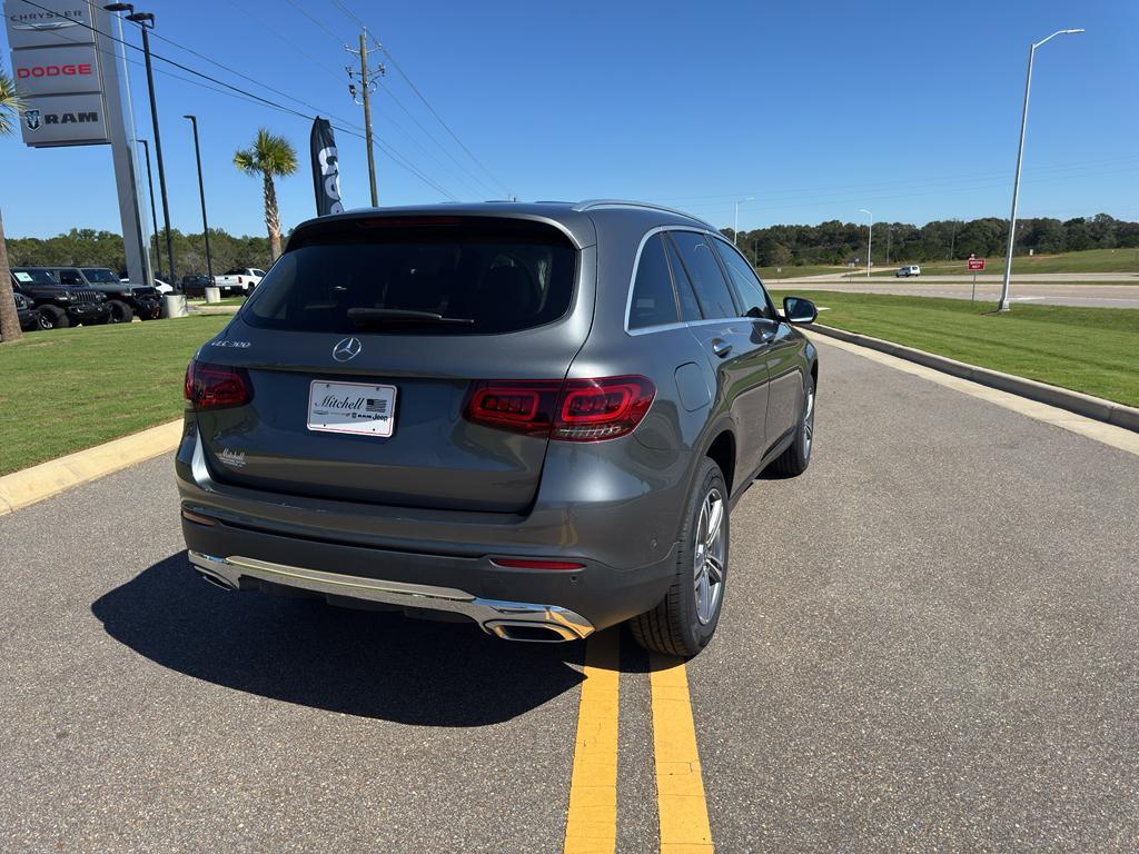 used 2021 Mercedes-Benz GLC 300 car, priced at $24,925