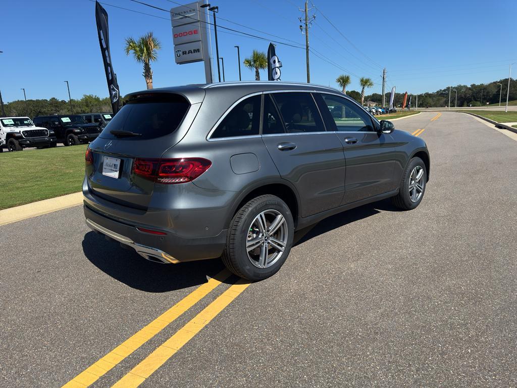used 2021 Mercedes-Benz GLC 300 car, priced at $24,925