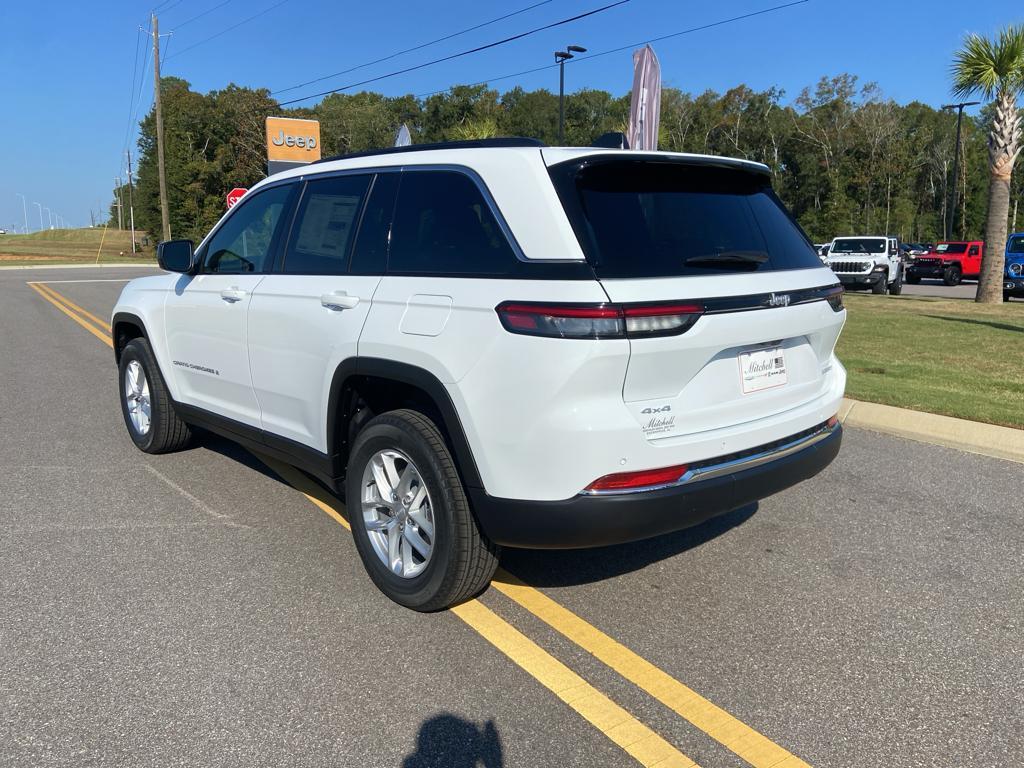new 2025 Jeep Grand Cherokee car, priced at $37,441