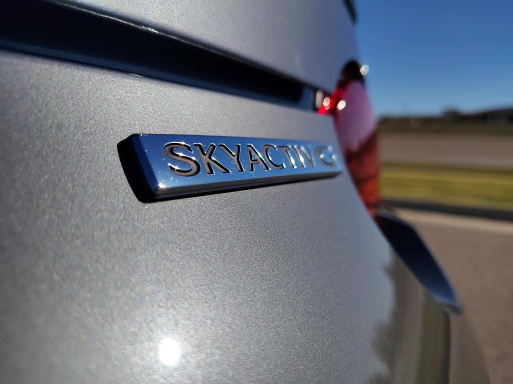 used 2022 Mazda MX-5 Miata RF car, priced at $30,147