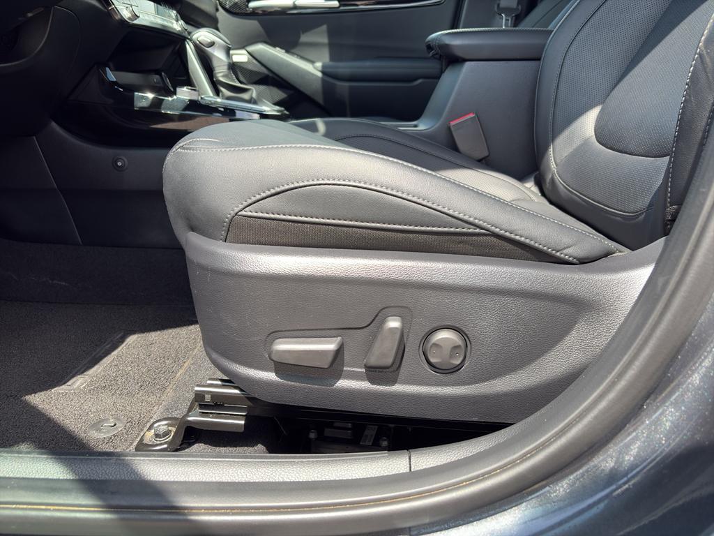 used 2024 Kia Seltos car, priced at $25,754
