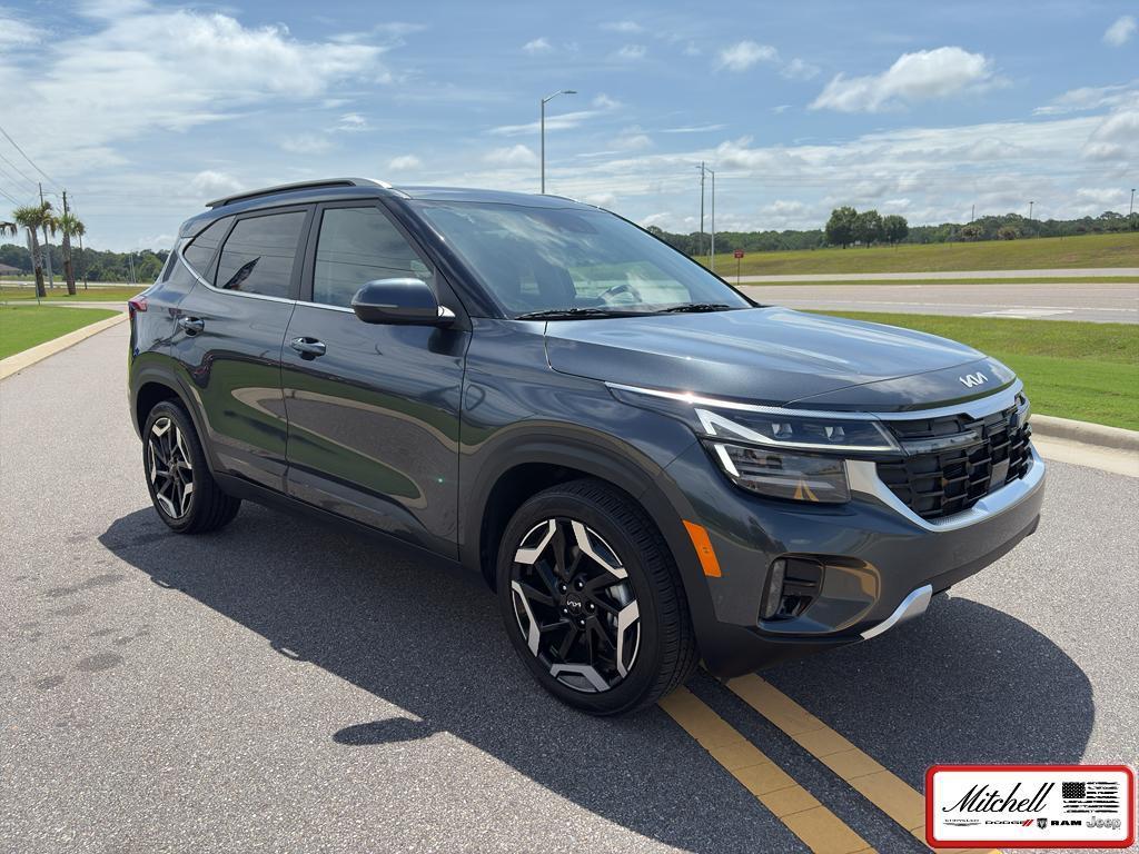 used 2024 Kia Seltos car, priced at $25,754