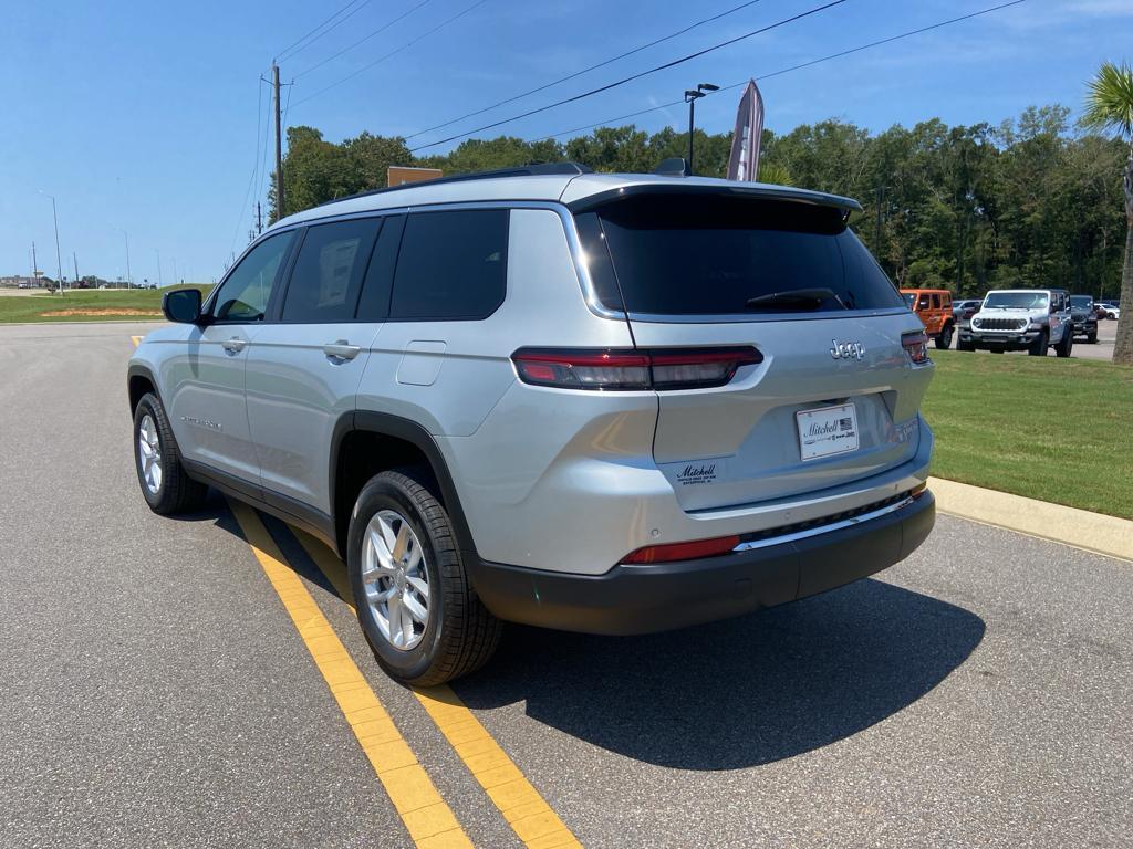 new 2025 Jeep Grand Cherokee L car, priced at $37,940