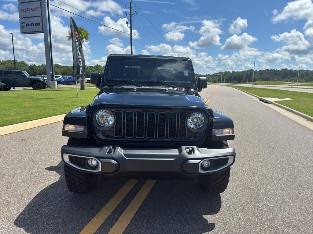 new 2025 Jeep Gladiator car, priced at $43,514