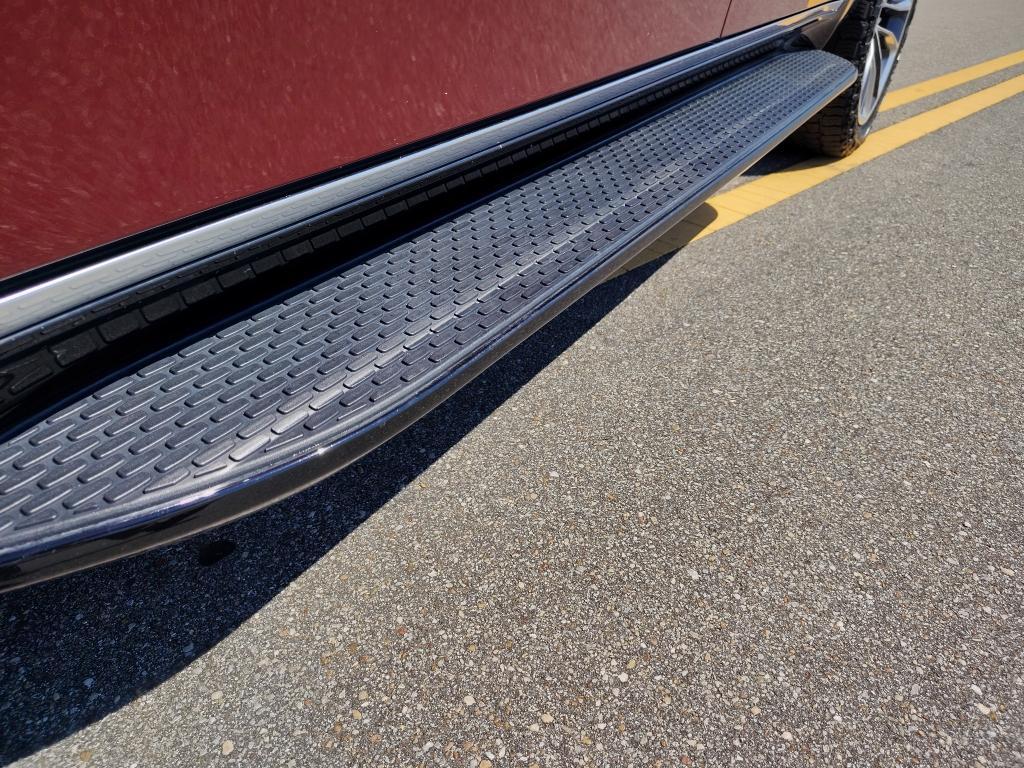 used 2022 Jeep Wagoneer car, priced at $41,900