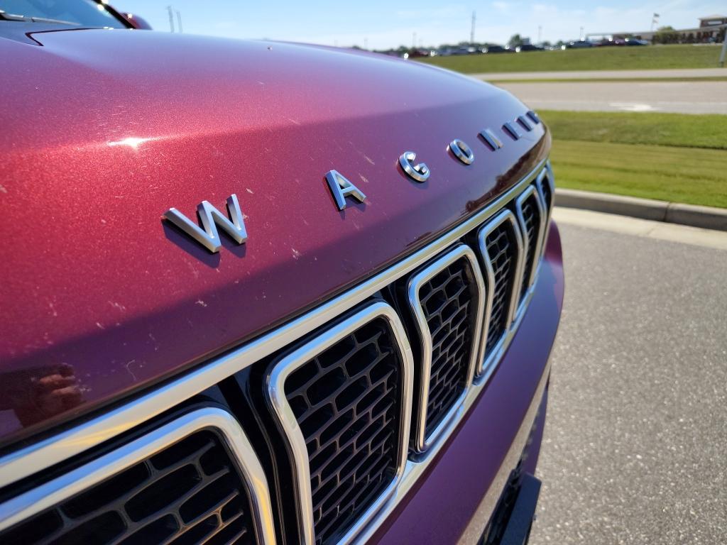 used 2022 Jeep Wagoneer car, priced at $41,900