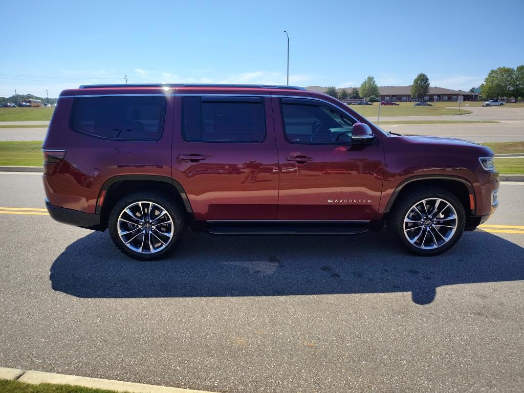 used 2022 Jeep Wagoneer car, priced at $41,900