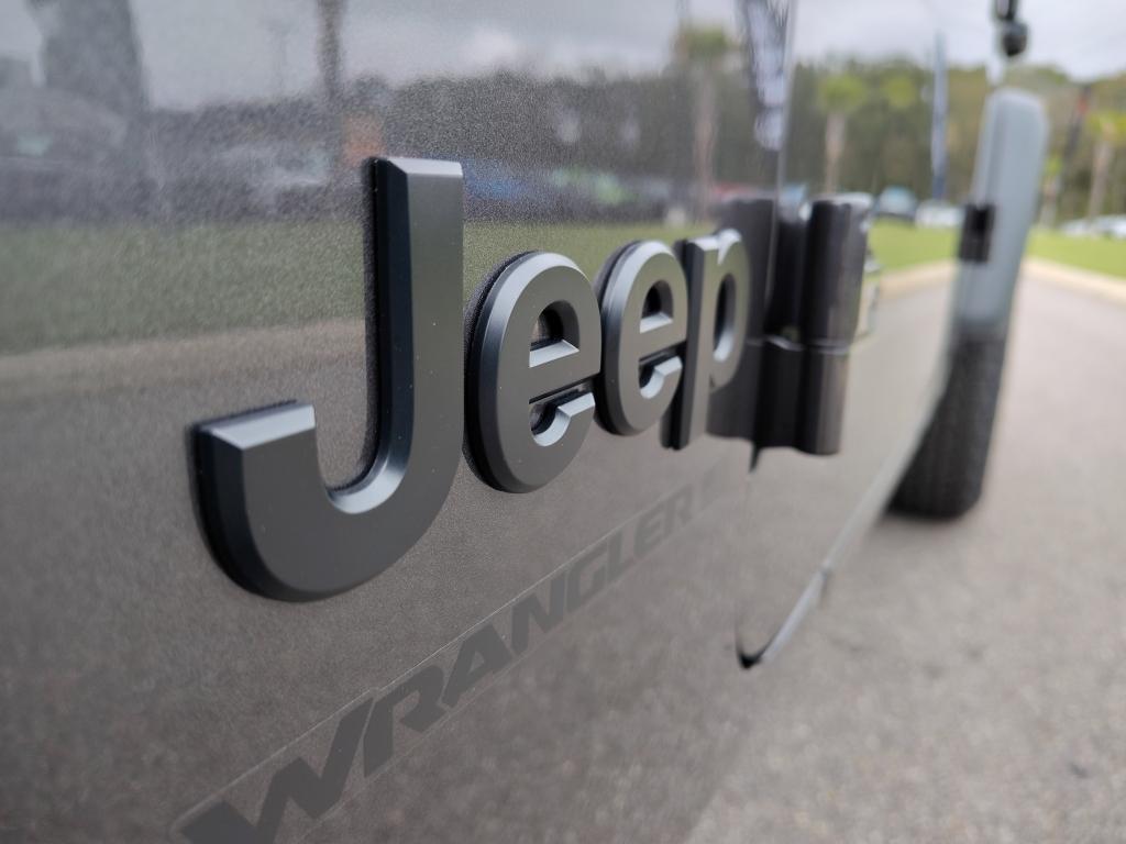 new 2026 Jeep Wrangler car, priced at $47,326