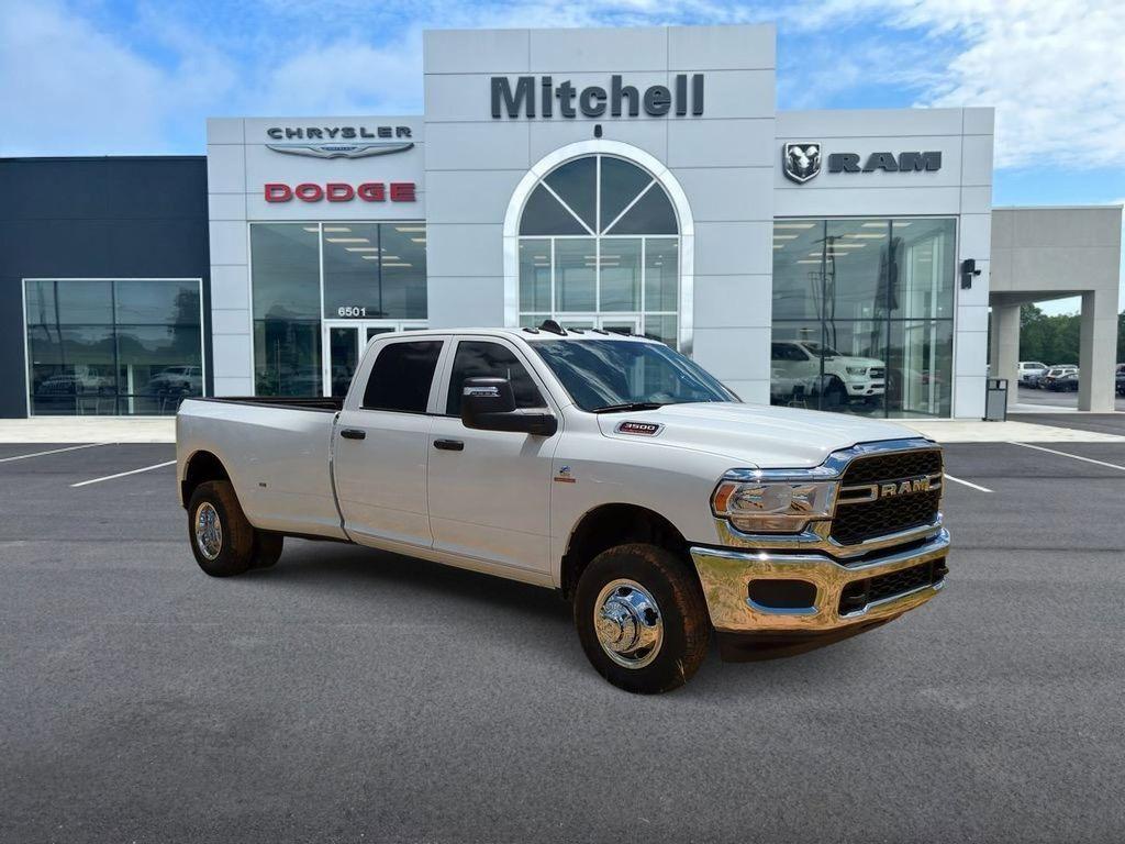 new 2024 Ram 3500 car, priced at $70,185