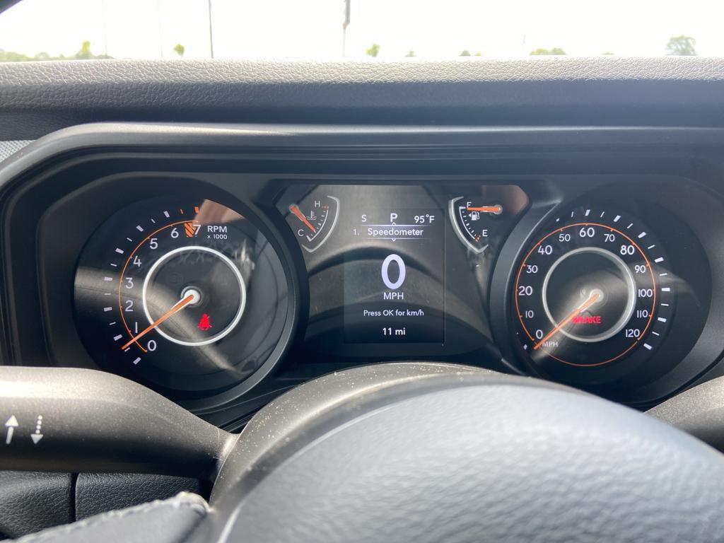 new 2025 Jeep Gladiator car, priced at $42,287