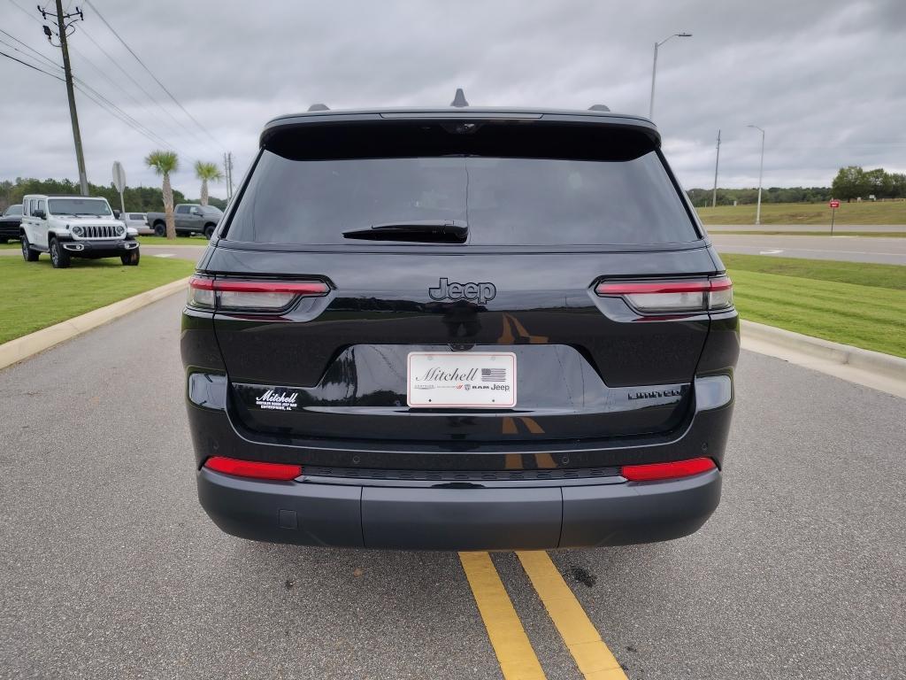 new 2025 Jeep Grand Cherokee L car, priced at $49,883