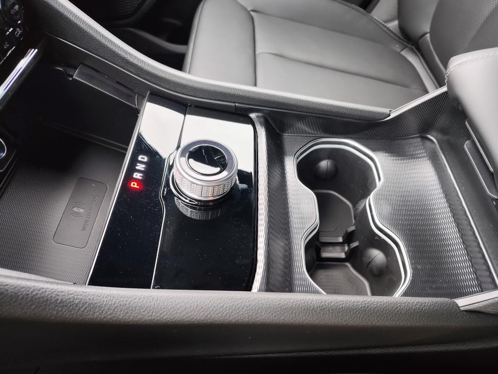 new 2025 Jeep Grand Cherokee L car, priced at $49,883