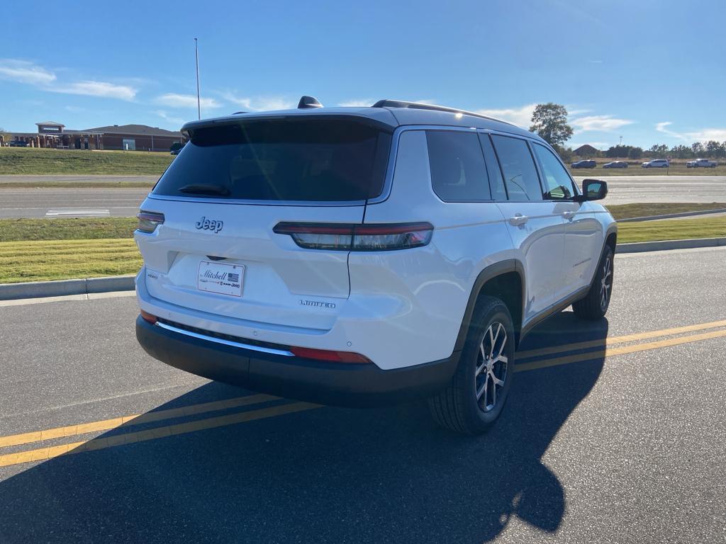 new 2025 Jeep Grand Cherokee L car, priced at $47,726