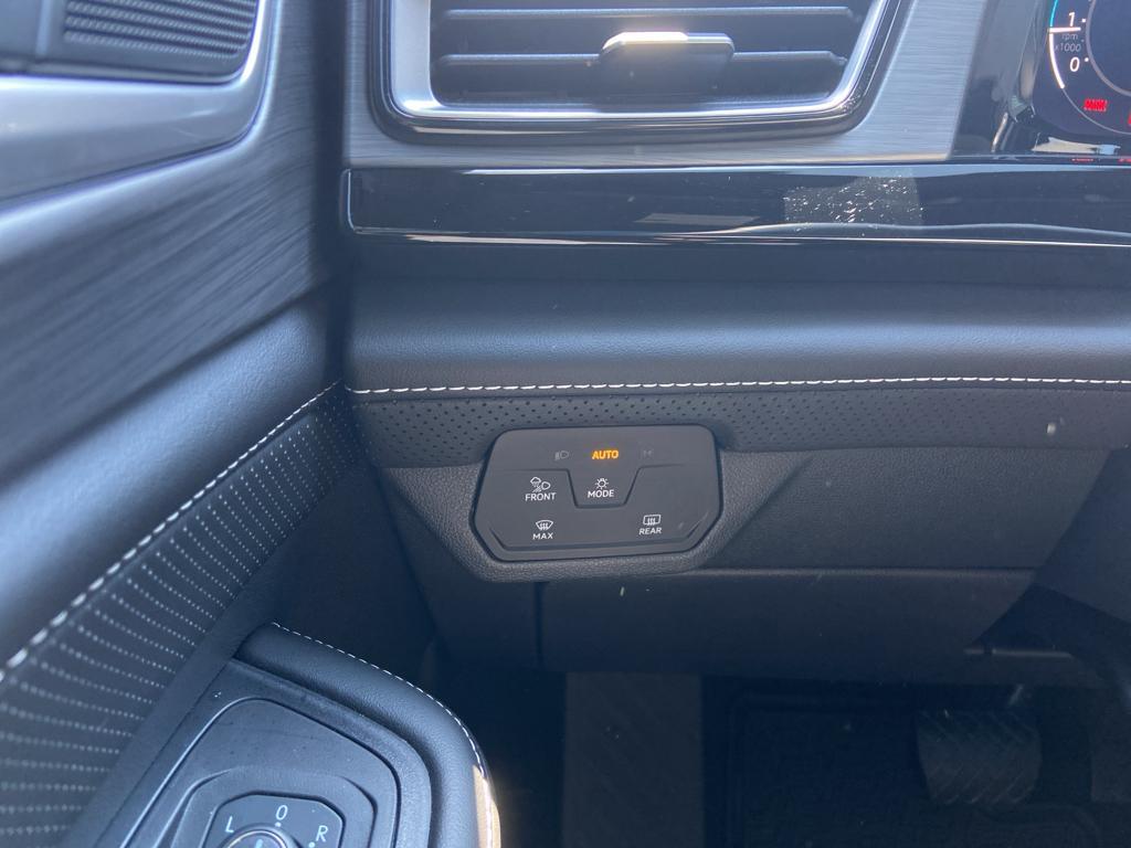used 2024 Volkswagen Atlas Cross Sport car, priced at $34,924