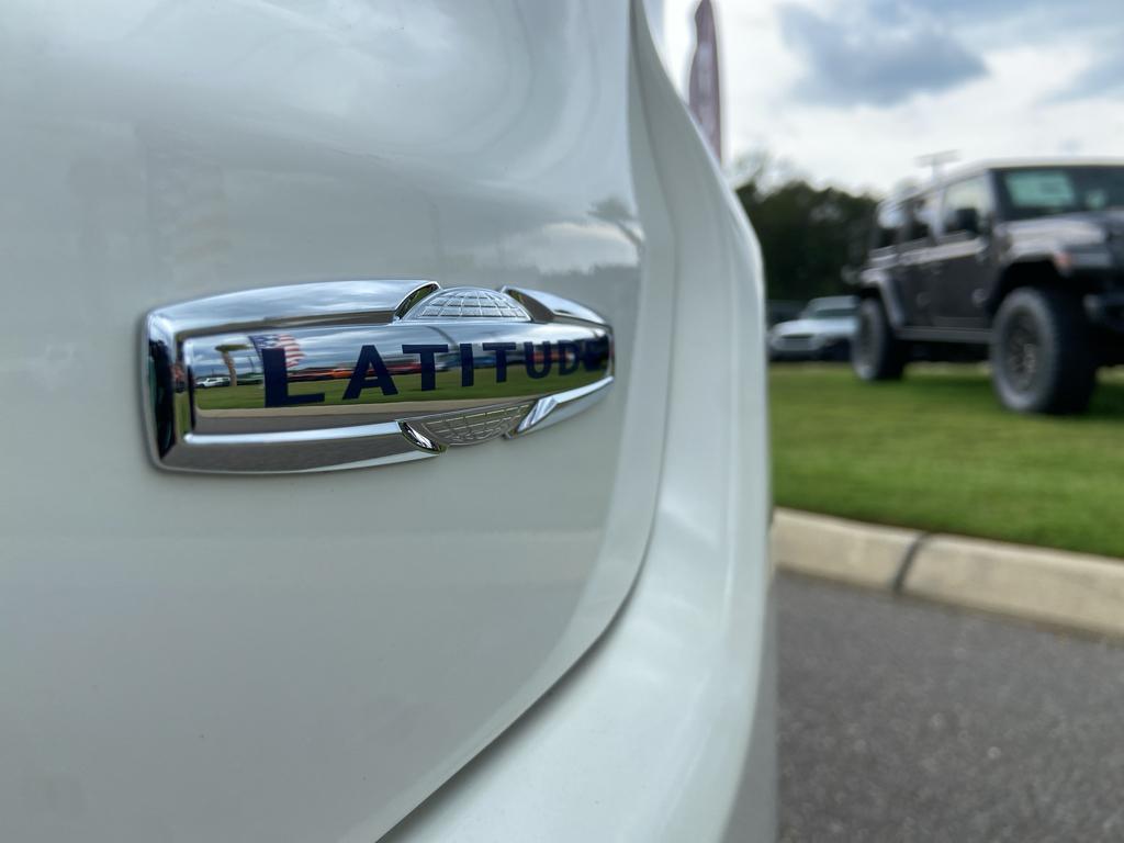 used 2019 Jeep Compass car, priced at $17,499