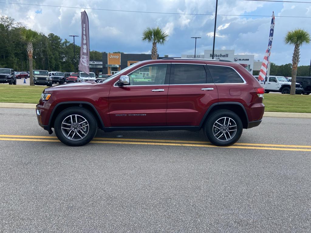 used 2021 Jeep Grand Cherokee car, priced at $27,525