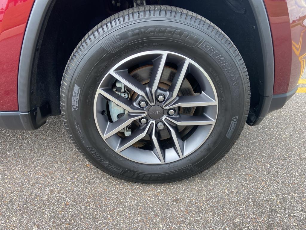 used 2021 Jeep Grand Cherokee car, priced at $27,525