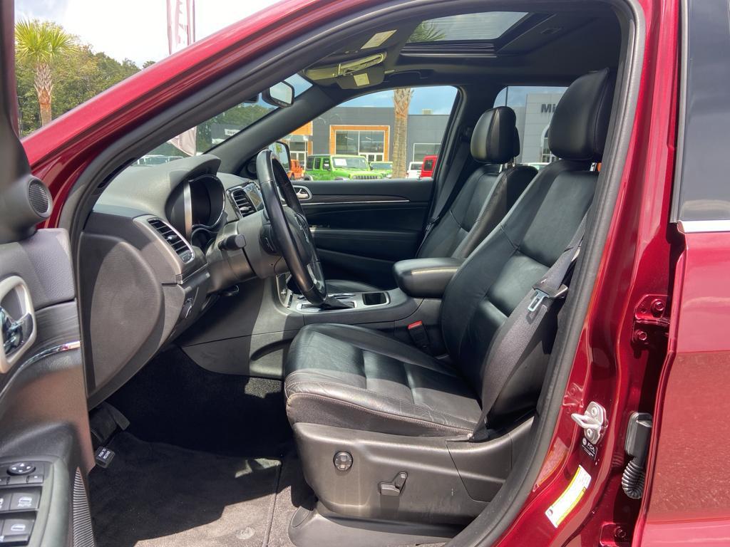 used 2021 Jeep Grand Cherokee car, priced at $27,525