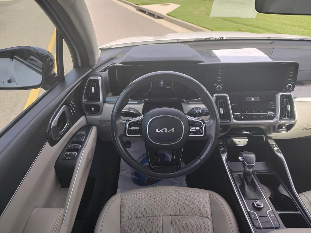 used 2022 Kia Sorento car, priced at $21,232