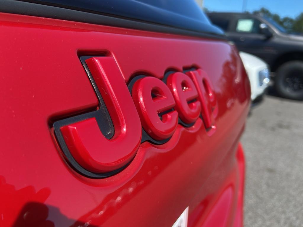 used 2022 Jeep Compass car, priced at $26,530