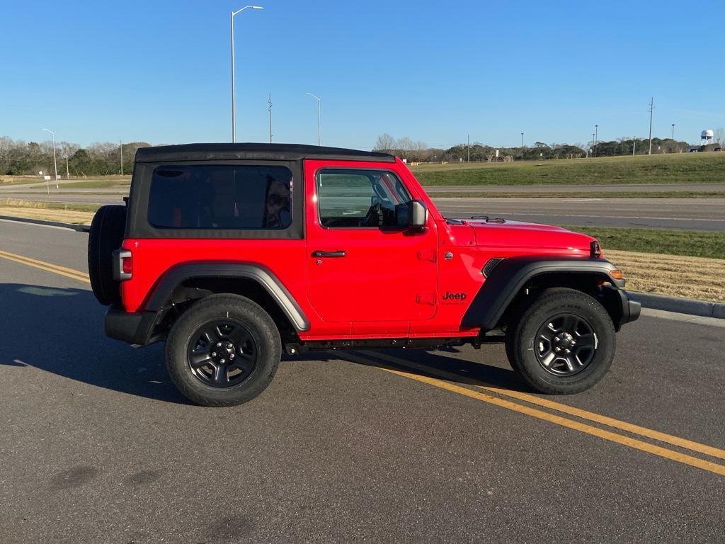 new 2025 Jeep Wrangler car, priced at $33,296