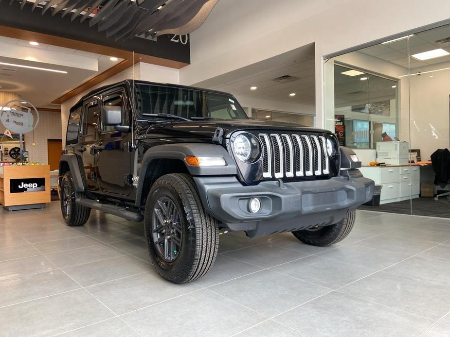 used 2021 Jeep Wrangler Unlimited car, priced at $31,339