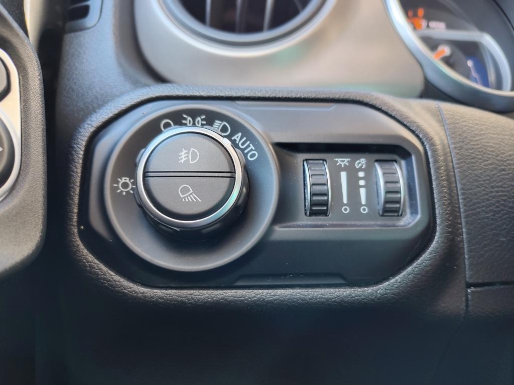 used 2020 Jeep Gladiator car, priced at $28,263