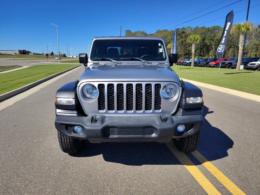 used 2020 Jeep Gladiator car, priced at $28,263