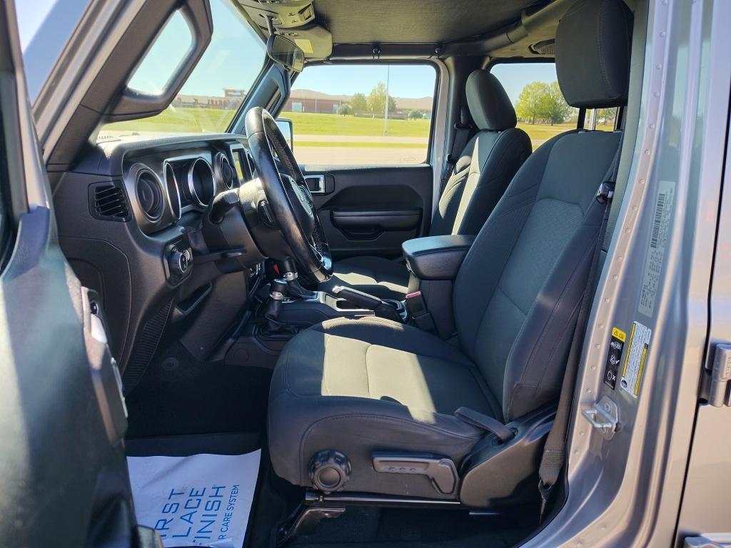 used 2020 Jeep Gladiator car, priced at $28,263